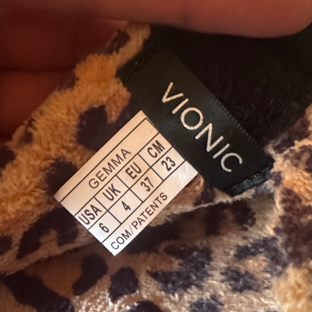 Vionic Leopard Print Plush Slippers - image 4